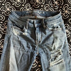 Super stretch AE jeans. Worn a couple of times. Size 0 Short